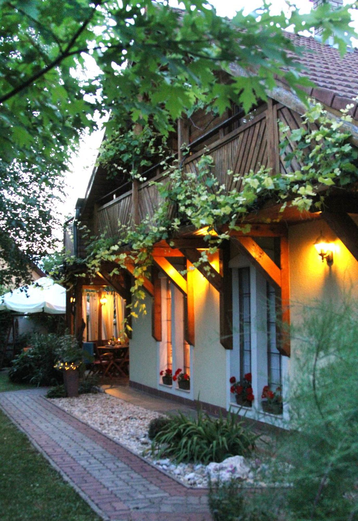 Koszeghegyalja Vendeghaz Hotel Horvátzsidány Exterior foto